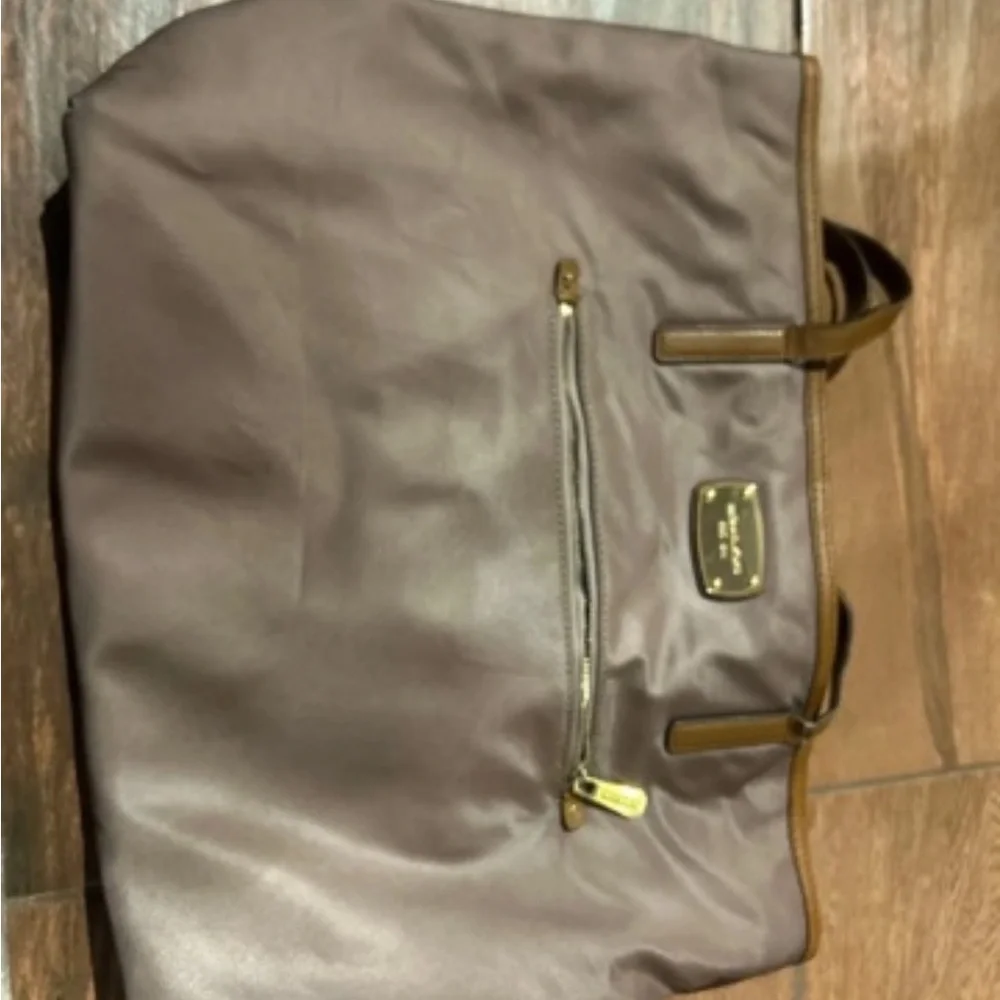 Classic Large Brown Tote Bag with Gold Hardware